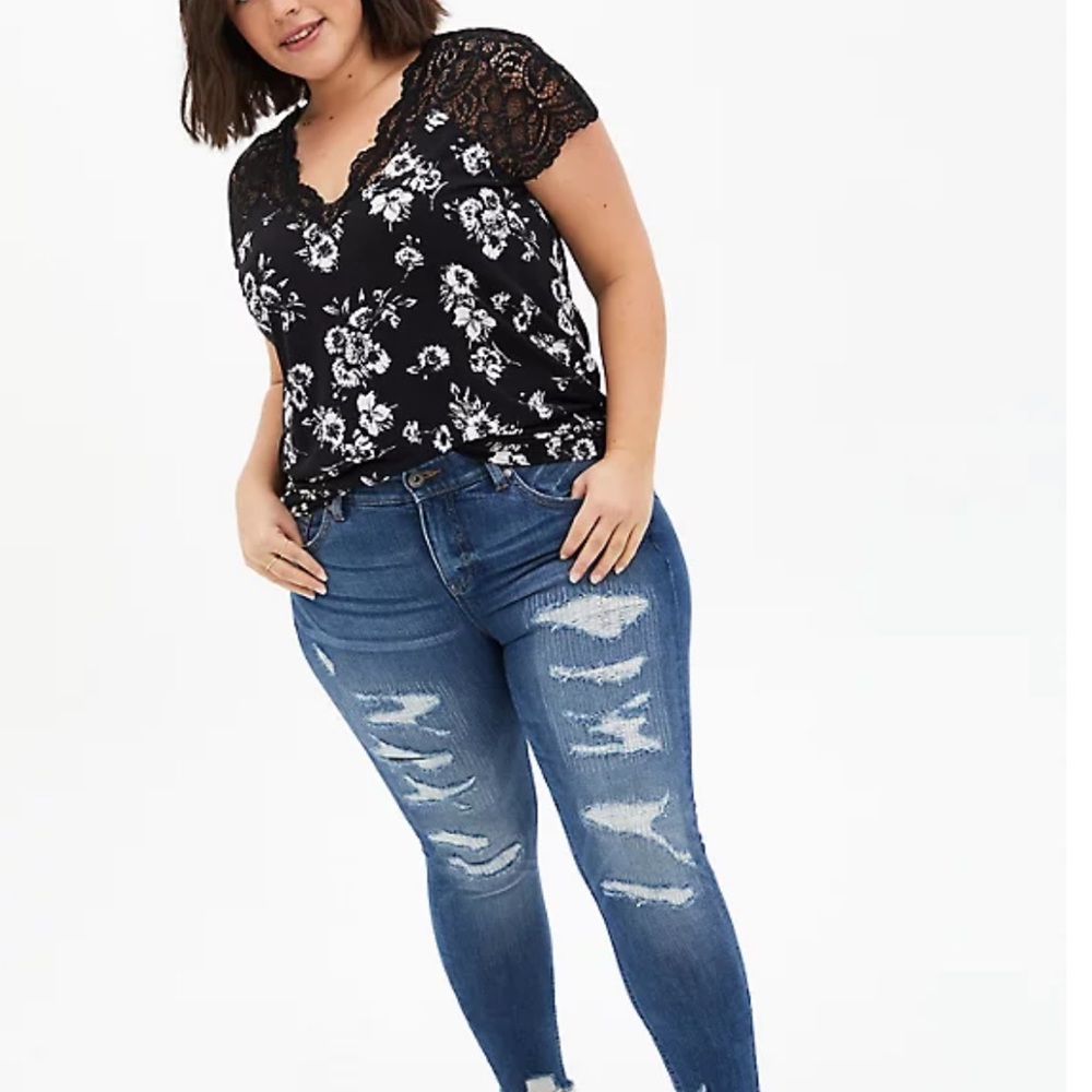 Black Floral Studio Knit & Lace Top